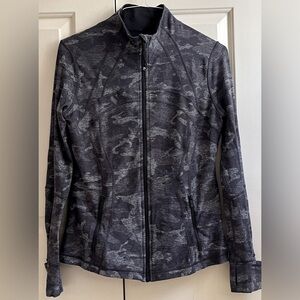 🍒LULULEMON INCOGNITO CAMO Rulu DEFINE JACKET sz 12 Black/Gray ~ Lightweight!!